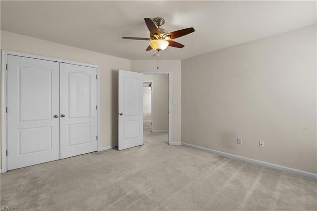 1949 Lemonwood RD, Chesapeake, VA 23323