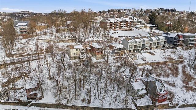 1832 Clayton Ave, Fineview, PA 15214