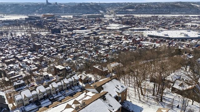 1832 Clayton Ave, Fineview, PA 15214