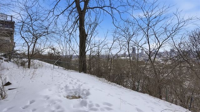 1832 Clayton Ave, Fineview, PA 15214