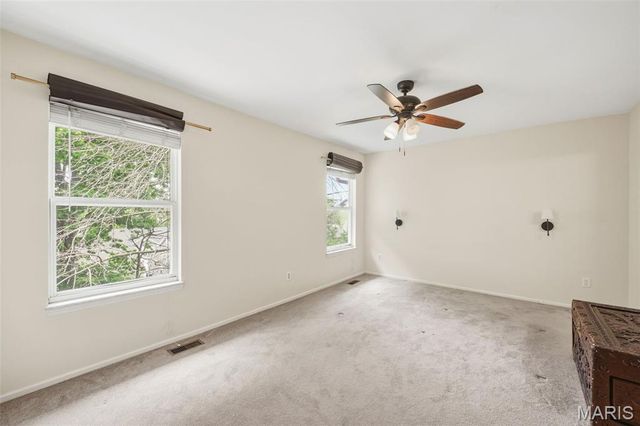 4334 Southview Way Drive, St Louis, MO 63129