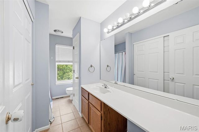 4334 Southview Way Drive, St Louis, MO 63129