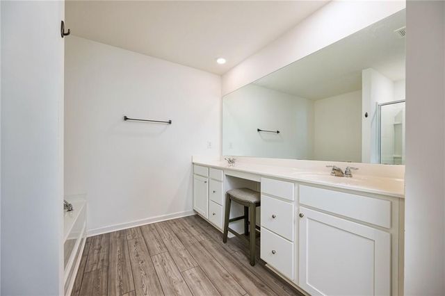 1042 Edwin Lane, Sugar Hill, GA 30518
