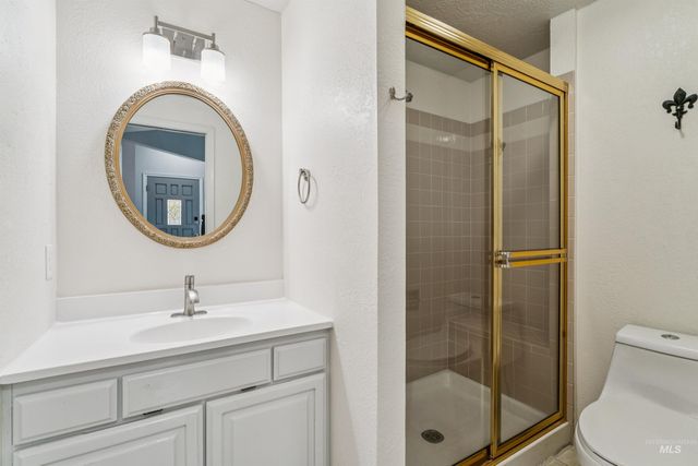 9831 W Ripley St, Boise, ID 83704