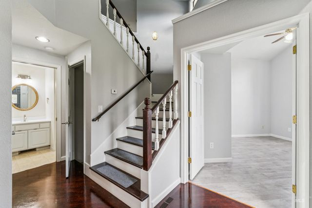 9831 W Ripley St, Boise, ID 83704