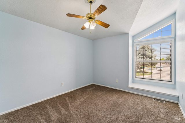 9831 W Ripley St, Boise, ID 83704