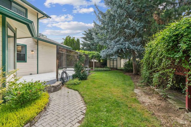 9831 W Ripley St, Boise, ID 83704