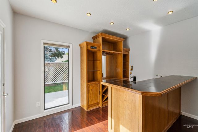 9831 W Ripley St, Boise, ID 83704