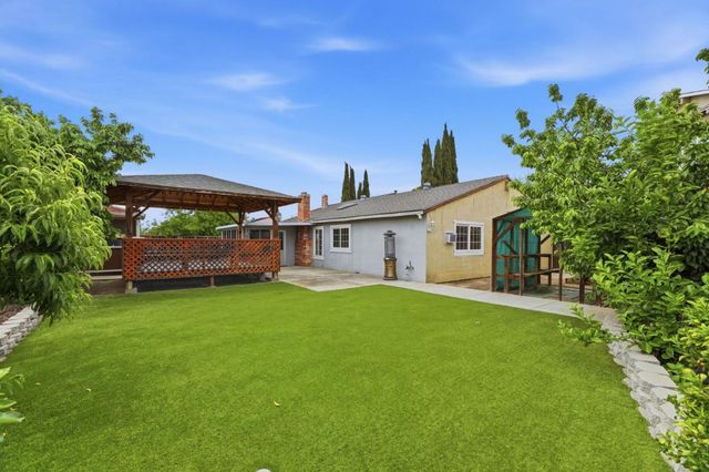 2598 Sierra Vista Court, San Jose, CA 95116