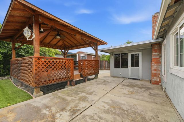 2598 Sierra Vista Court, San Jose, CA 95116