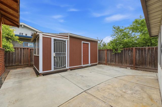 2598 Sierra Vista Court, San Jose, CA 95116