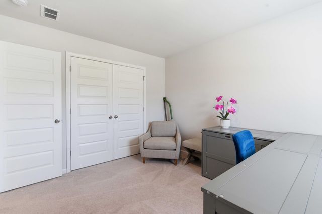 8052 Reagan Way, North Charleston, SC 29418