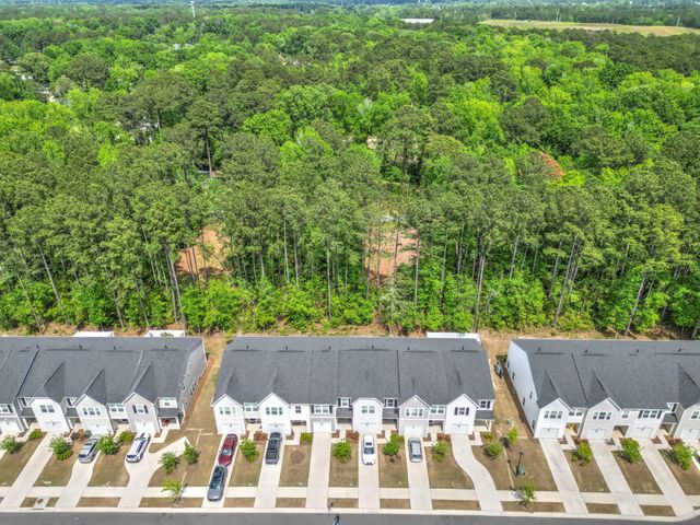 8052 Reagan Way, North Charleston, SC 29418