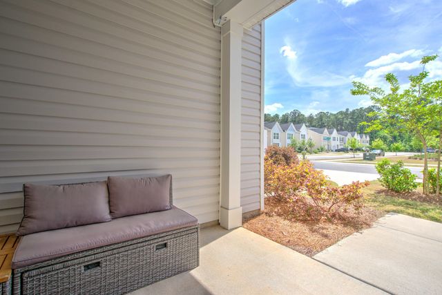 8052 Reagan Way, North Charleston, SC 29418