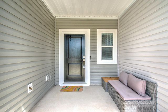 8052 Reagan Way, North Charleston, SC 29418