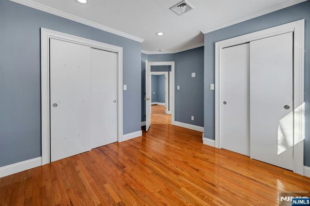 31 Mount Pleasant Parkway, Livingston, NJ 07039