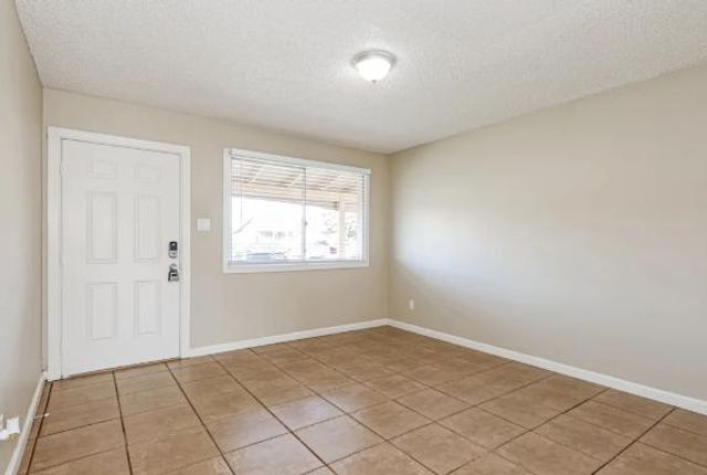 8233 W Indianola Avenue, Phoenix, AZ 85033