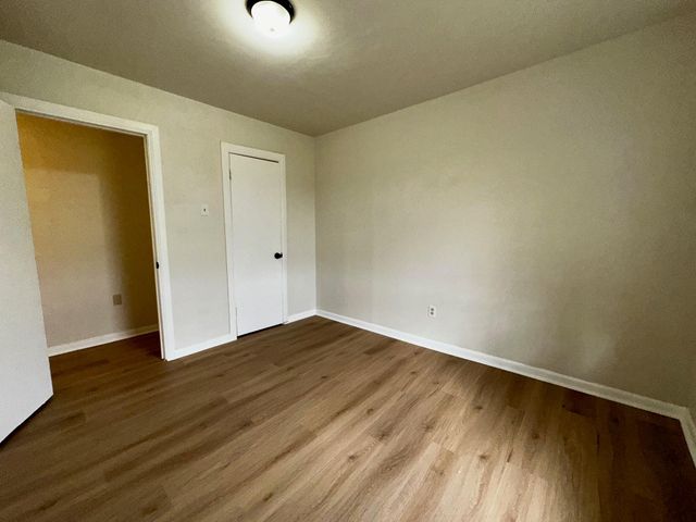 6023 Belarbor Street, Houston, TX 77033