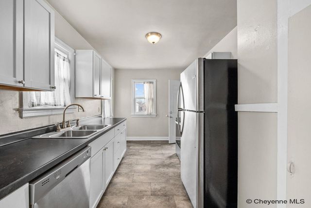 1019 W 27TH ST, Cheyenne, WY 82001