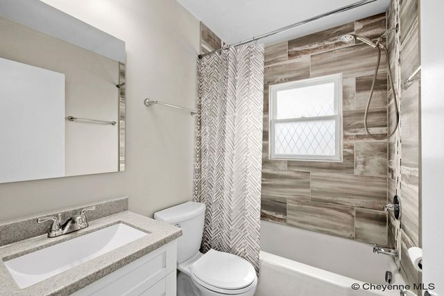 1019 W 27TH ST, Cheyenne, WY 82001