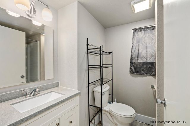 1019 W 27TH ST, Cheyenne, WY 82001