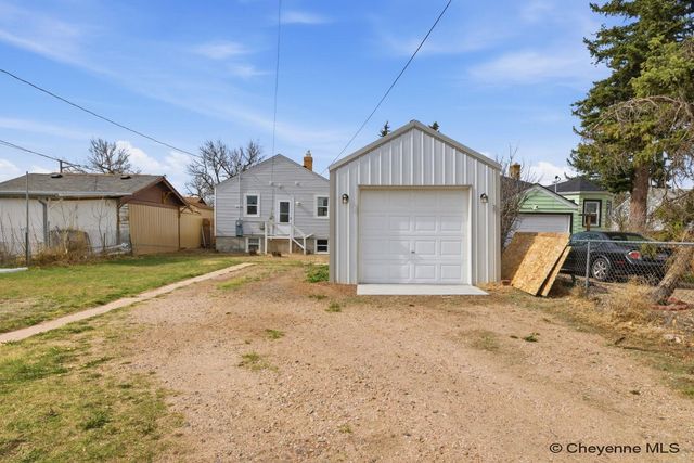 1019 W 27TH ST, Cheyenne, WY 82001