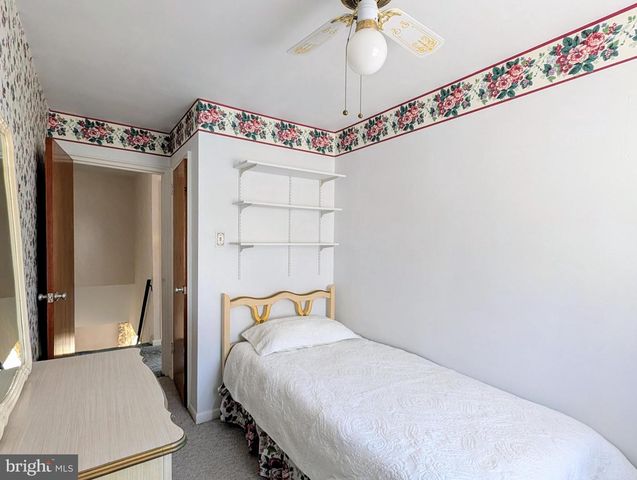 1439 MICHIGAN AVE, Swarthmore, PA 19081