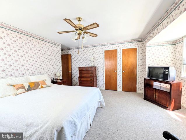 1439 MICHIGAN AVE, Swarthmore, PA 19081