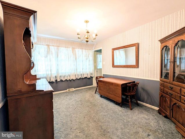 1439 MICHIGAN AVE, Swarthmore, PA 19081