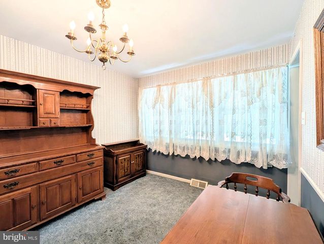 1439 MICHIGAN AVE, Swarthmore, PA 19081