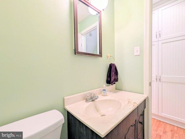 1439 MICHIGAN AVE, Swarthmore, PA 19081