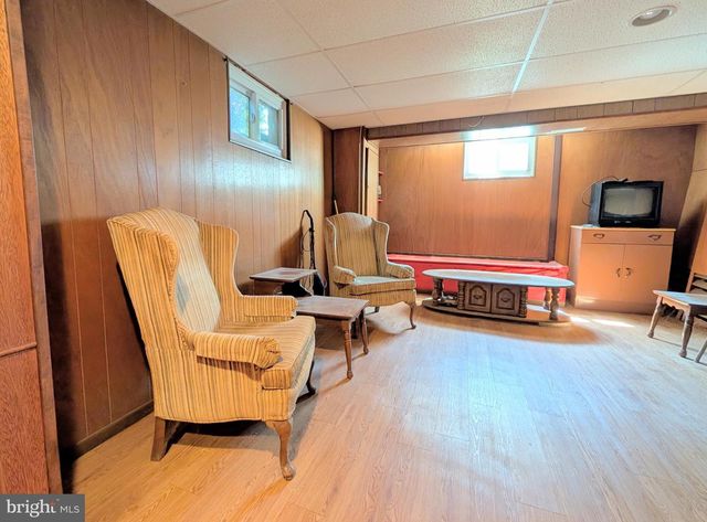 1439 MICHIGAN AVE, Swarthmore, PA 19081