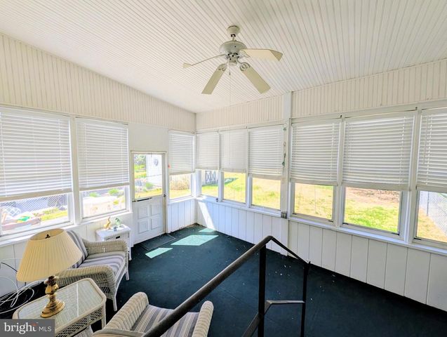 1439 MICHIGAN AVE, Swarthmore, PA 19081