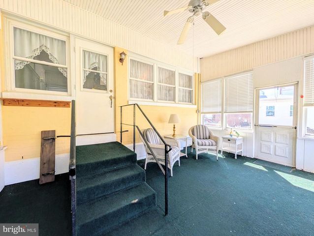 1439 MICHIGAN AVE, Swarthmore, PA 19081