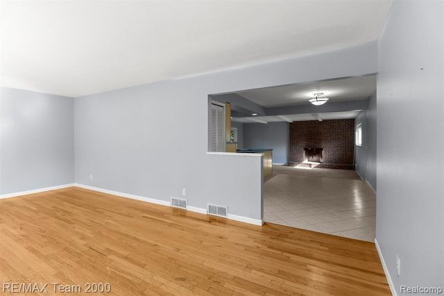 1659 Ledbury Drive, Bloomfield Hills, MI 48304