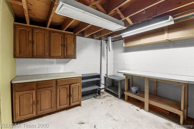 1659 Ledbury Drive, Bloomfield Hills, MI 48304