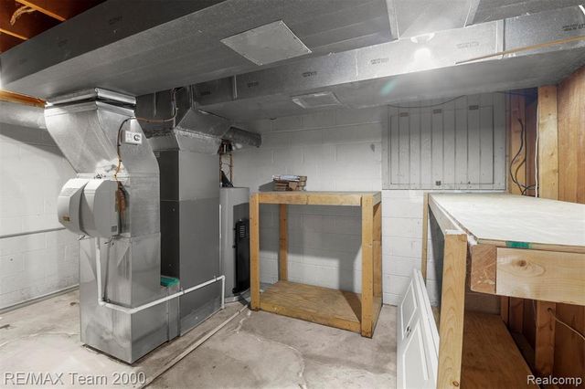 1659 Ledbury Drive, Bloomfield Hills, MI 48304