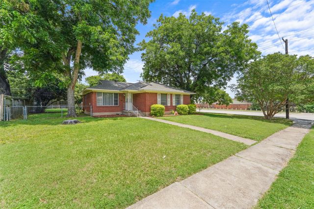 2829 Tolosa Drive, Dallas, TX 75228