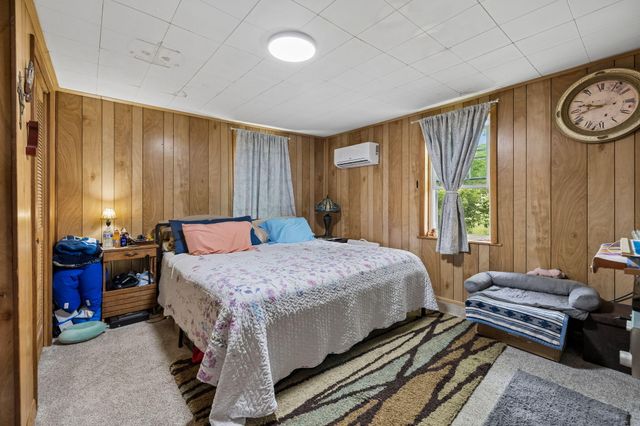 180 N Walnut Street, Whitwell, TN 37397