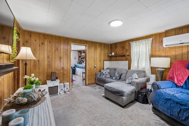 180 N Walnut Street, Whitwell, TN 37397