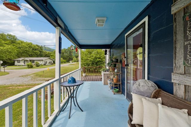 180 N Walnut Street, Whitwell, TN 37397