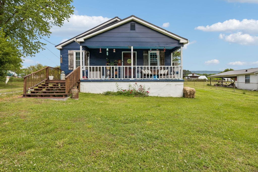 180 N Walnut Street, Whitwell, TN 37397