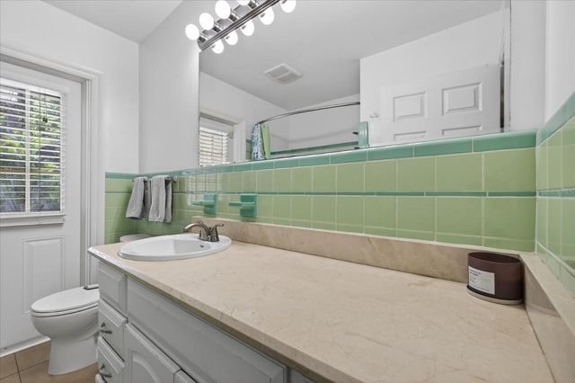 3067 KAPOK KOVE DRIVE, Clearwater, FL 33759