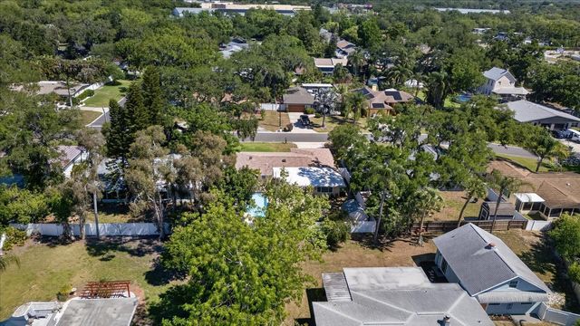 3067 KAPOK KOVE DRIVE, Clearwater, FL 33759
