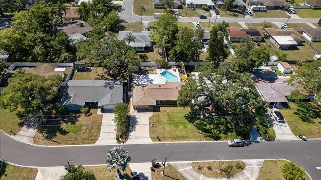 3067 KAPOK KOVE DRIVE, Clearwater, FL 33759