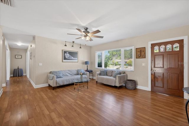 3067 KAPOK KOVE DRIVE, Clearwater, FL 33759