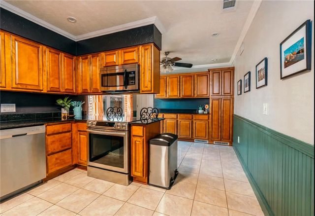 1305 Convair Street, Bentonville, AR 72712