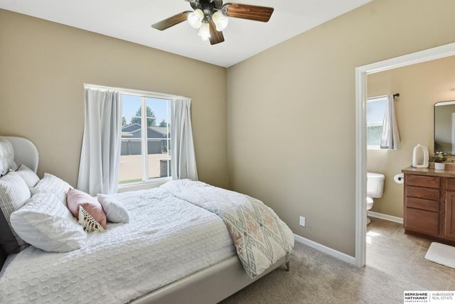 19106 Ohio Street, Omaha, NE 68022