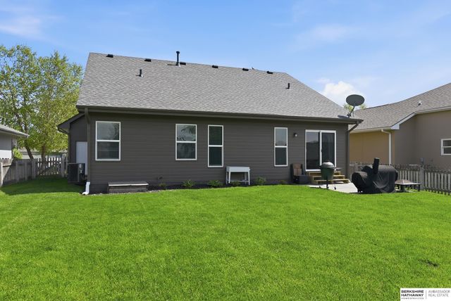 19106 Ohio Street, Omaha, NE 68022