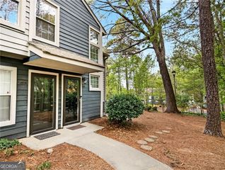 1337 N Crossing Drive, Atlanta, GA 30329